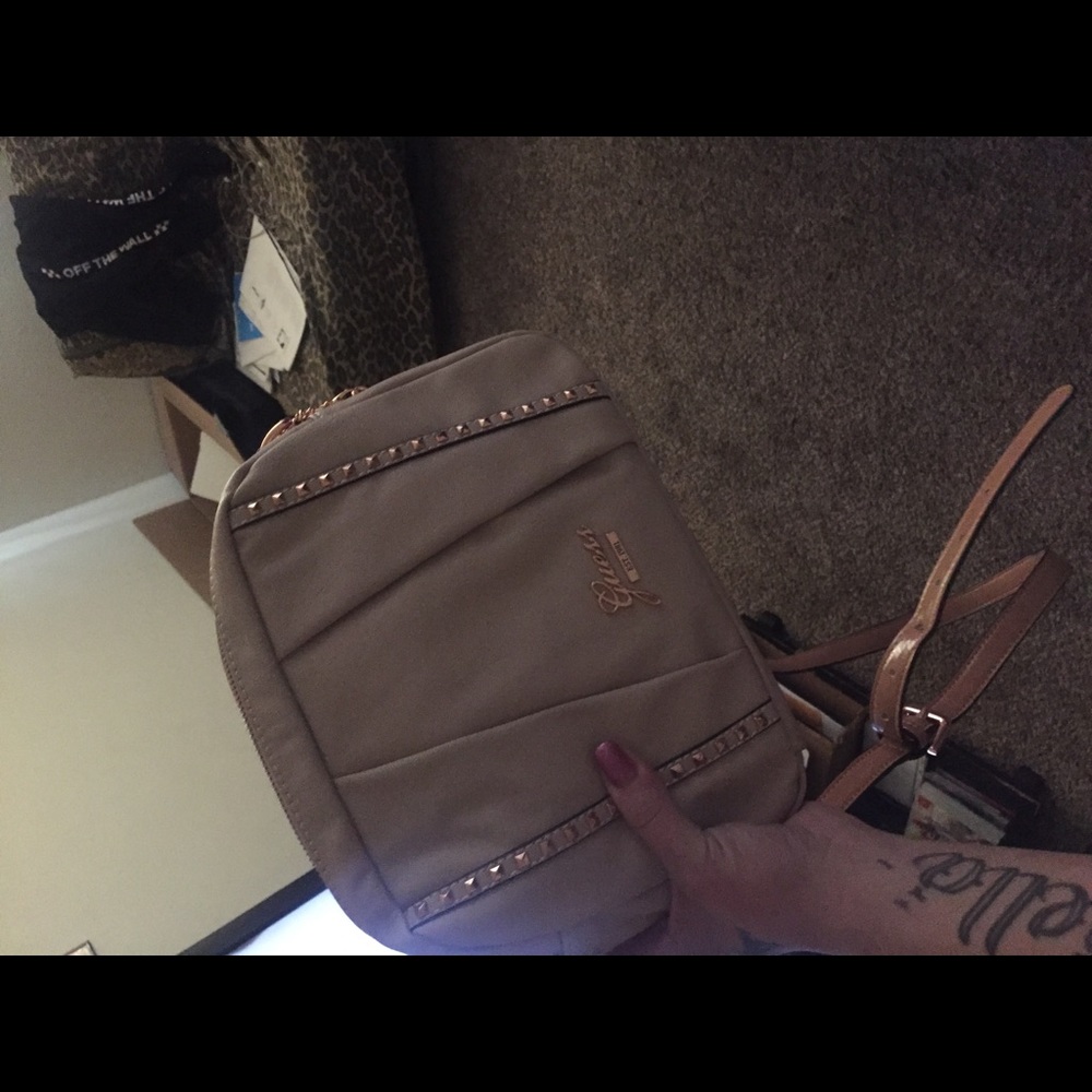 Purses - Picture 4 of 5
